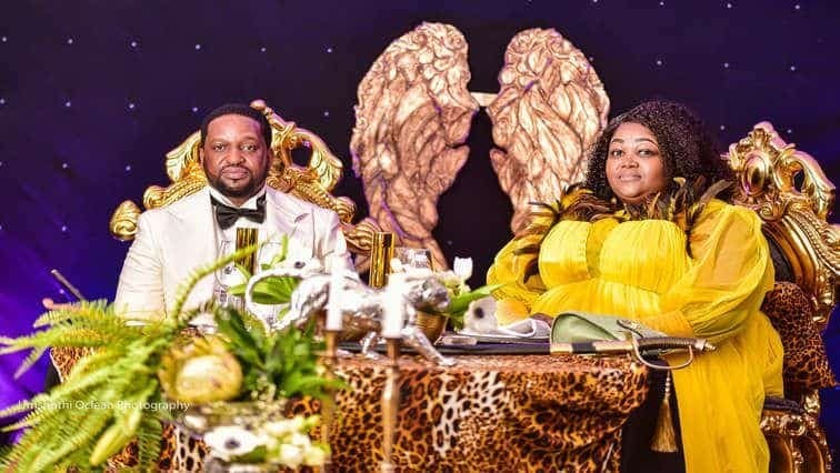king and wife