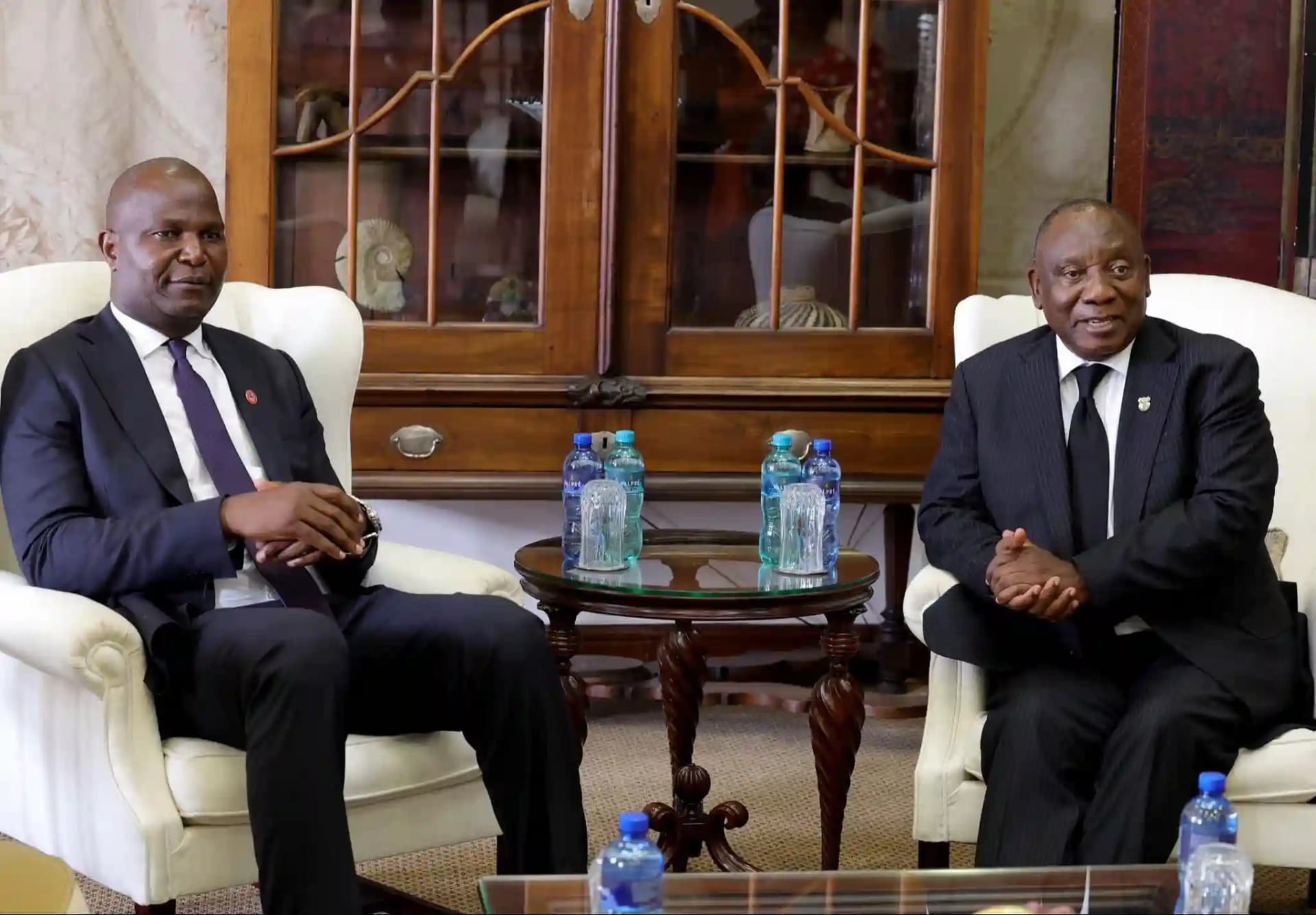 ramaphosa attends chapos inauguration