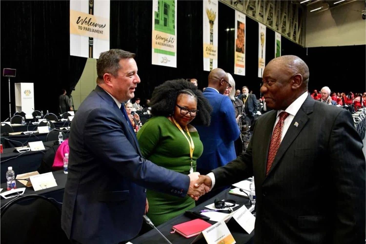 John Steenhuisen and Cyril Ramaphosa 1