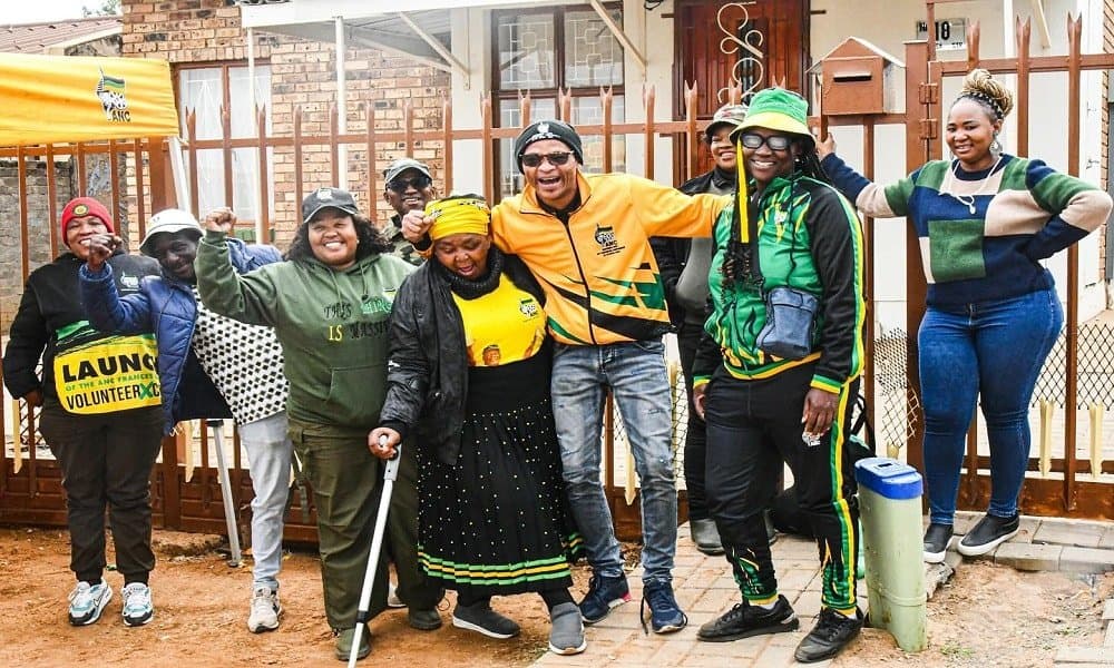 ANC members and volunteers interact with voters during a Ward 1 by election in the Sol Plaatje Municipality in the Northern Cape