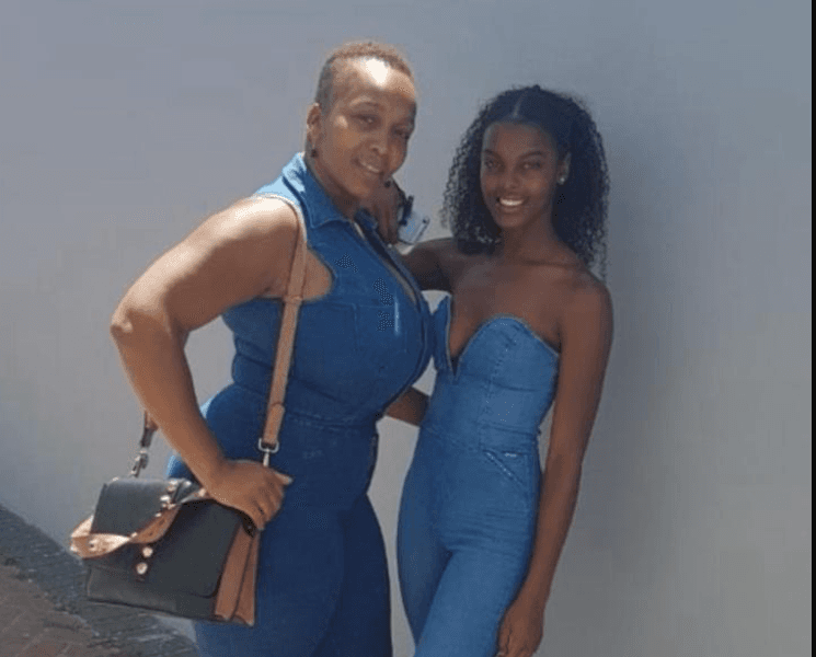 : Anabela Rungo and daughter Chidimma Adetshina pose together in blue outfits