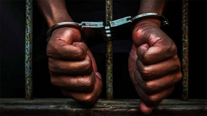 Re arrested 1