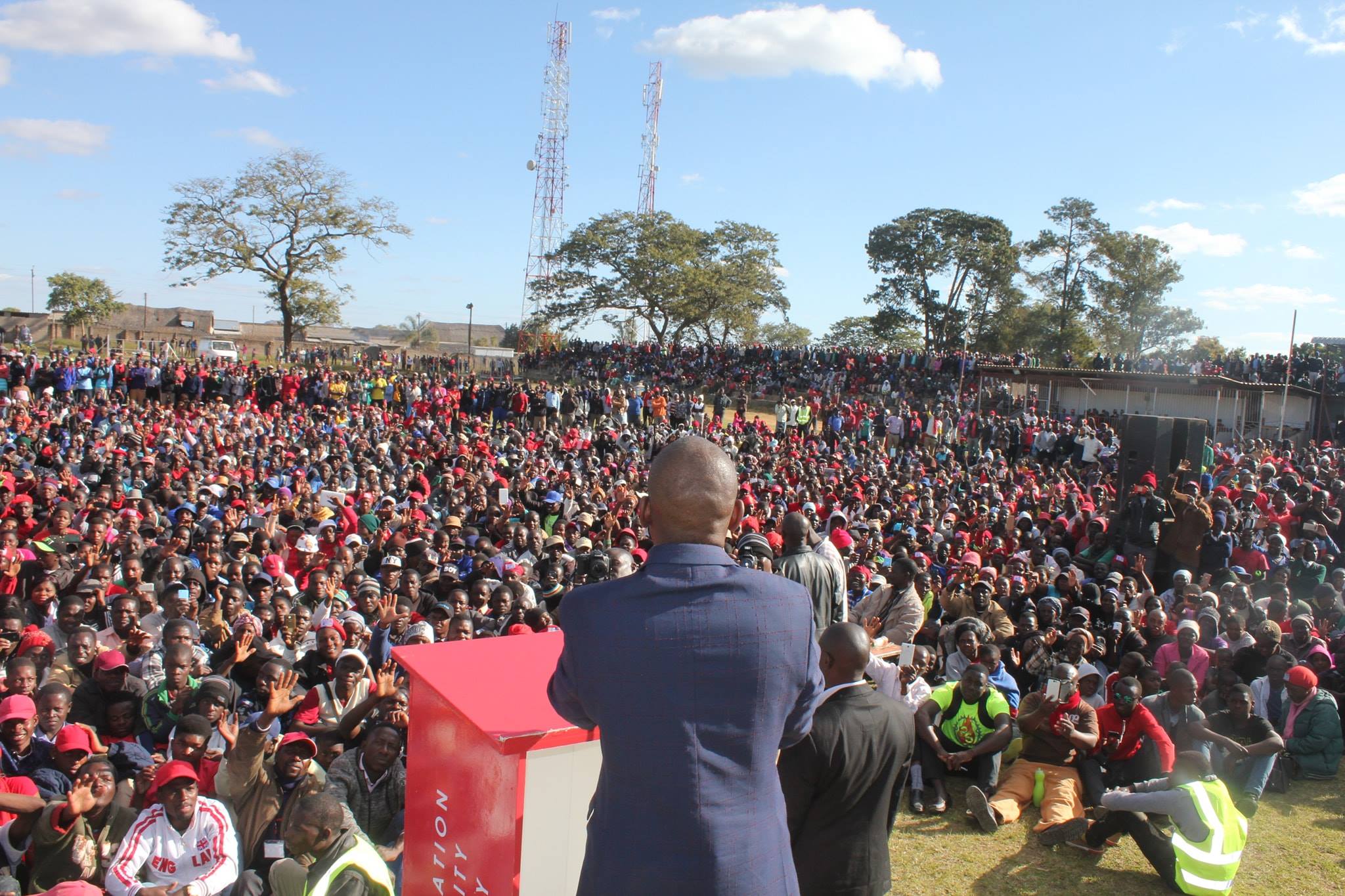 Nelson Chamisa addressing MDC Alliance Supporters at  Rusape Vengere rally