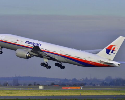 Flight MH370 1200x800