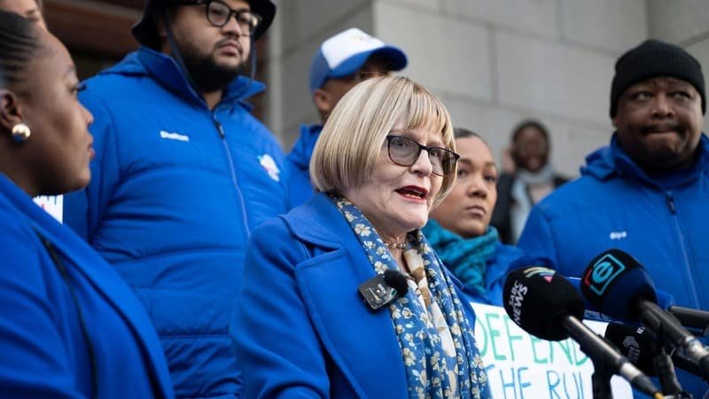 Helen Zille has criticised the ANC s unilateral approach in its handling of the upcoming National Dialogue to address South Africa s pressing socio political challenges Report Focus News